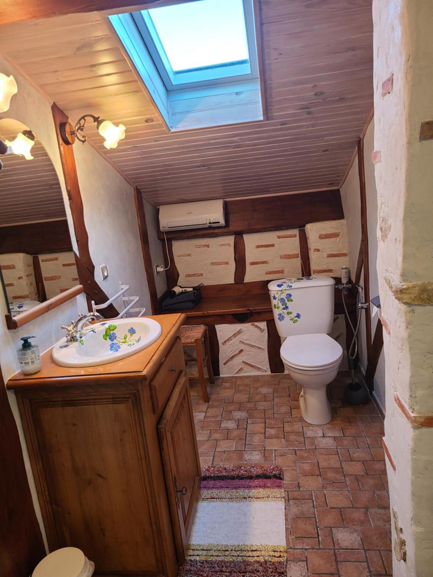 - - - - -Les Colombages - - - - Chambre D'Hotes-Gite- Classement Gite 3 Etoiles Mirepoix  Exteriör bild